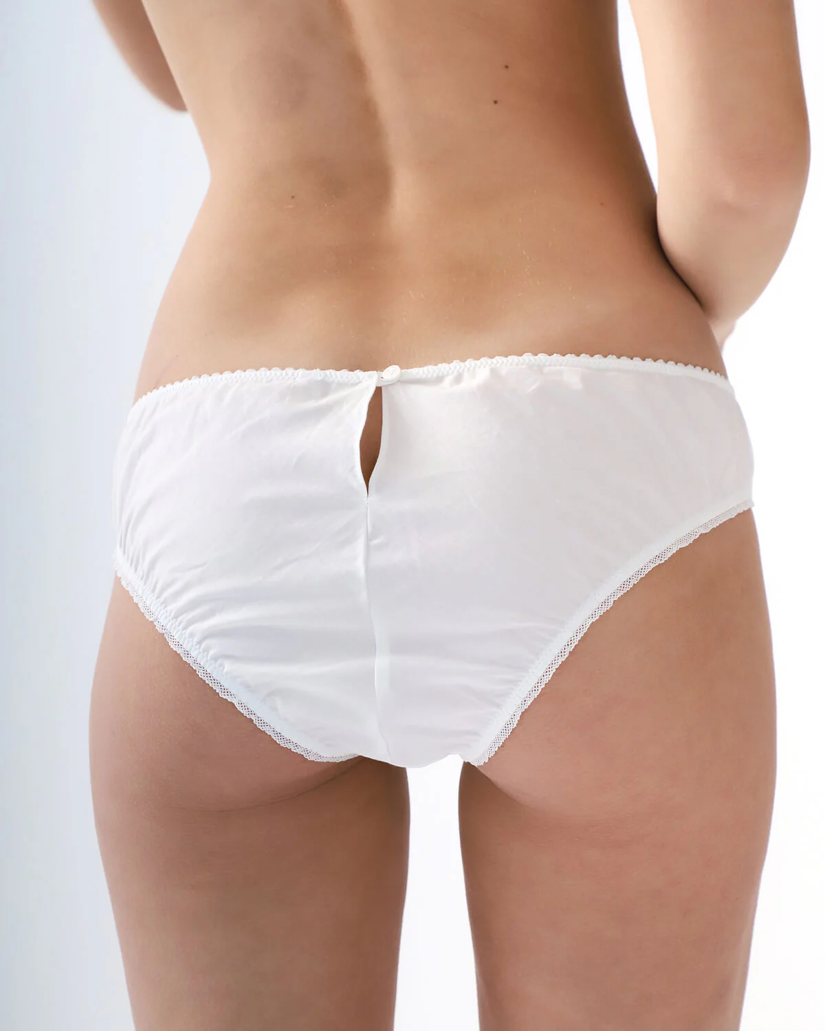 The French Brief: Cotton Voile White - Image 5
