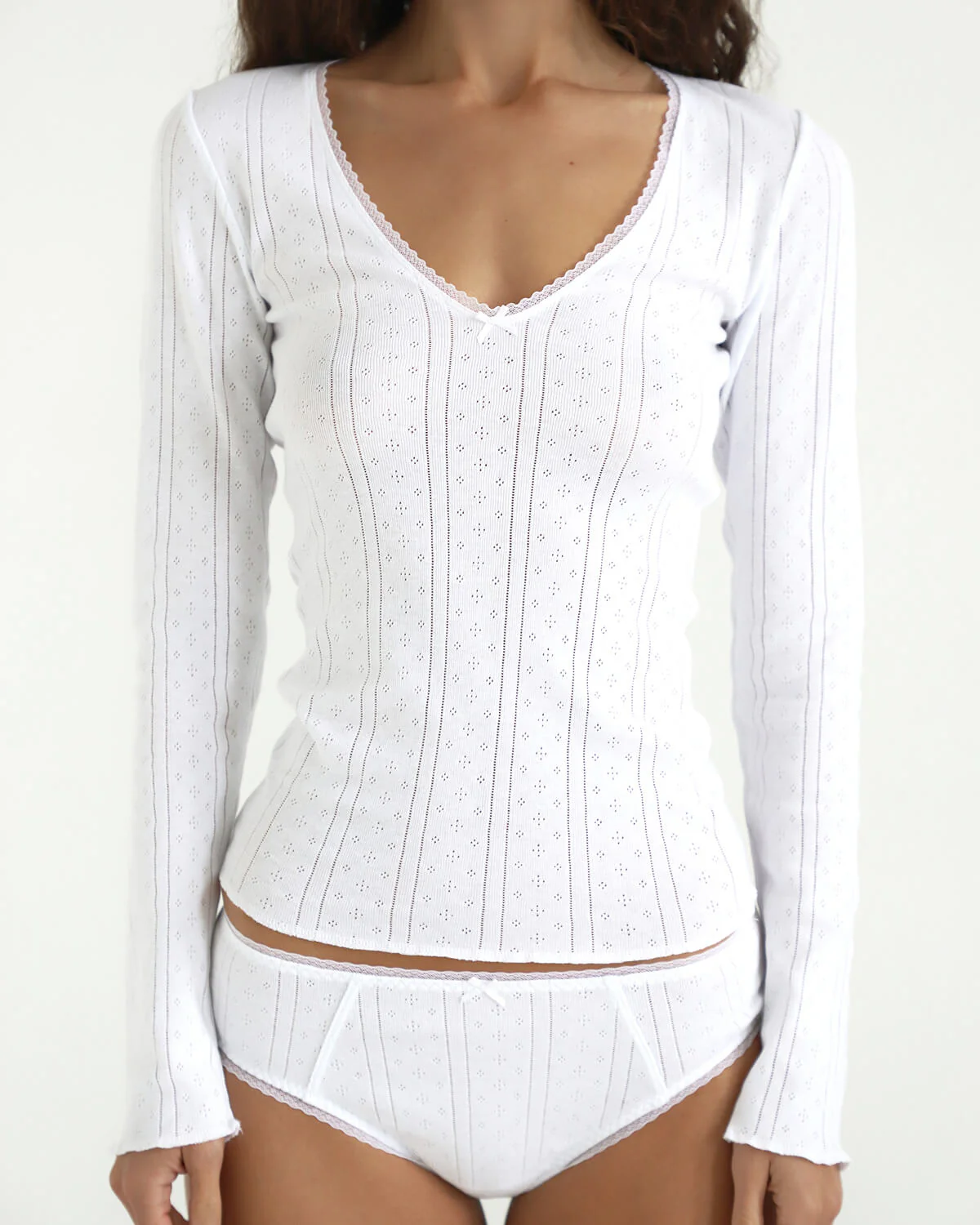 The Scoop Long Sleeve White - Image 2